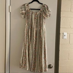 Large old navy flower dress